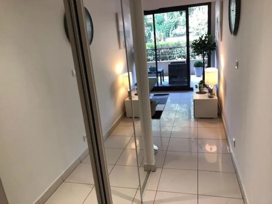 Apartment Appartement Centre Modern Terrasse Piscine Parking Cannes